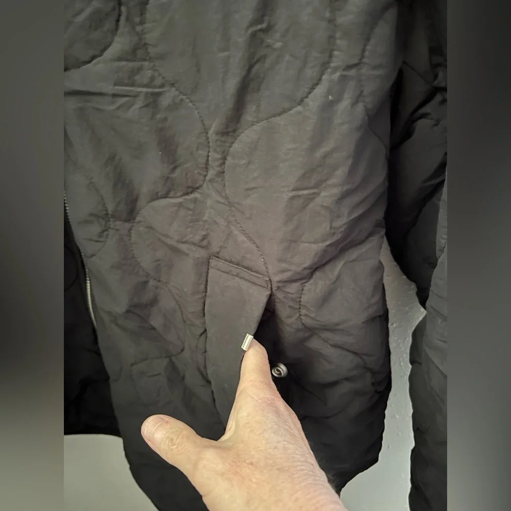 ALLSAINTS Jiro Quilted Bomber Jacket in Koto Black Size Small New - Picture 9 of 14